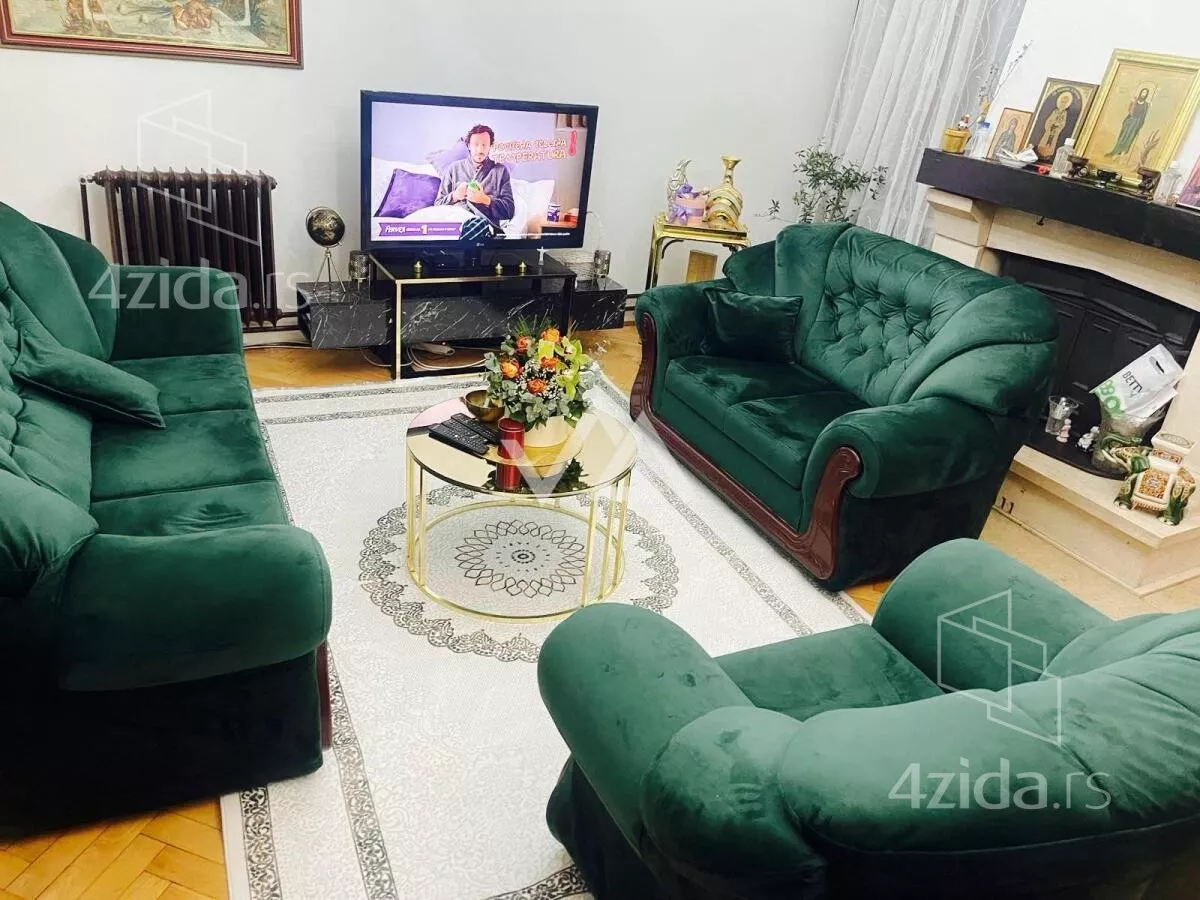 Kuća | 4zida
