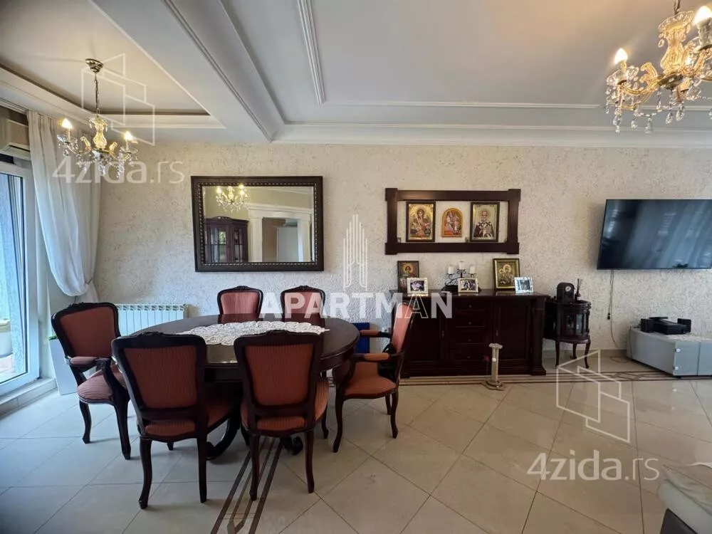 3-etažna kuća | 4zida