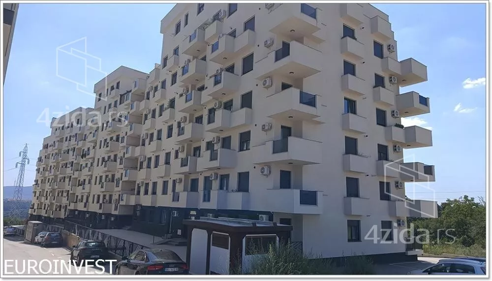 Garaža | 4zida