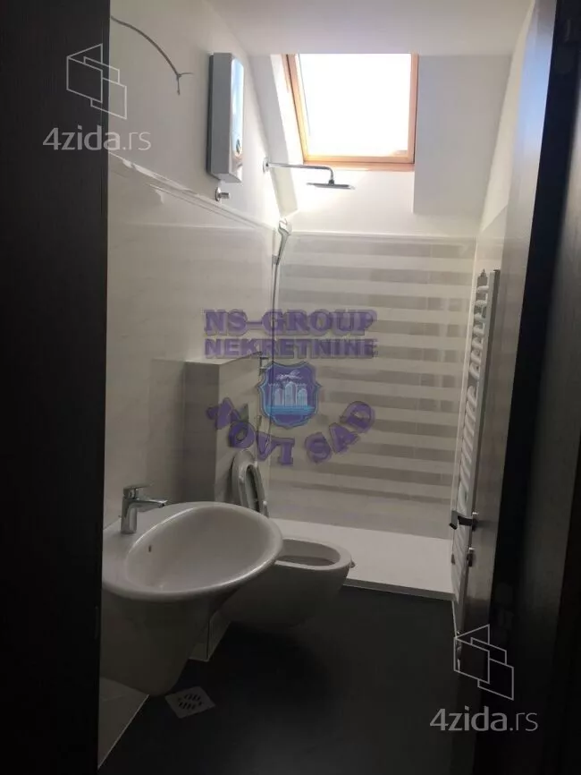 Šestosoban stan | 4zida