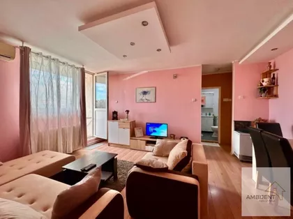 Karađorđeva | 4zida.rs