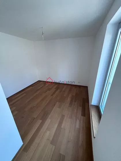 Hram Svetog Save | 4zida.rs