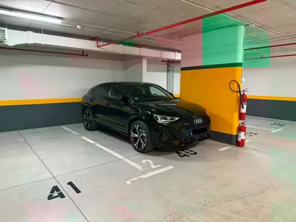 Mome Kapora 40 | 4zida.rs