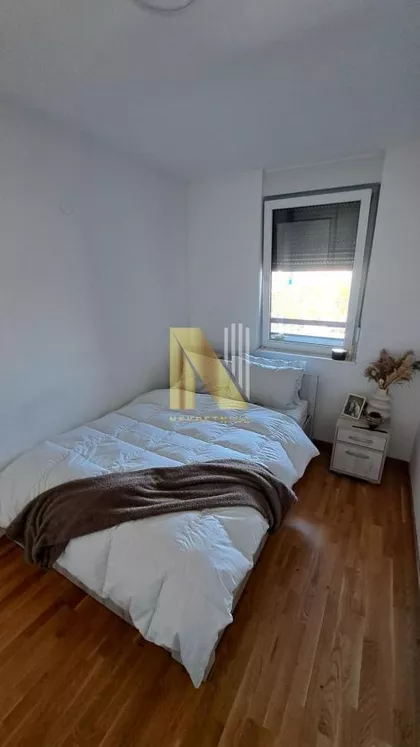 Novo Naselje | 4zida.rs