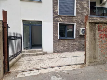 Braće Ribnikar 24 | 4zida.rs