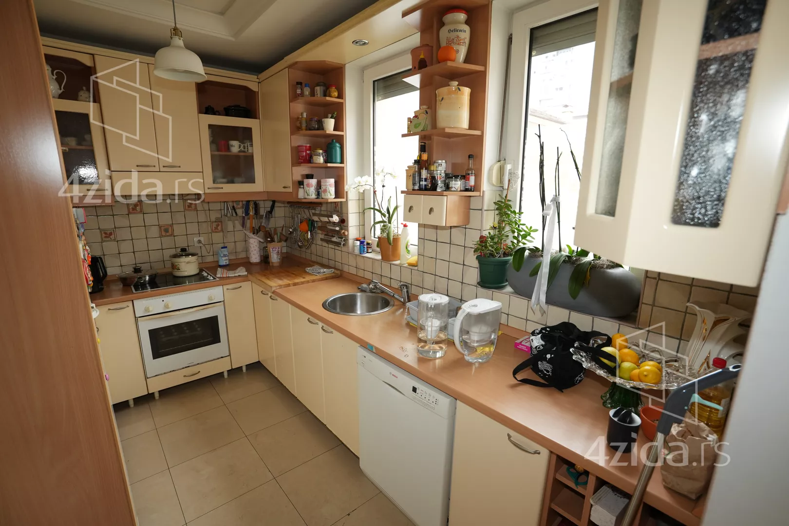 4-etažna kuća | 4zida