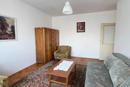 Dr Nika Miljanića | 4zida.rs