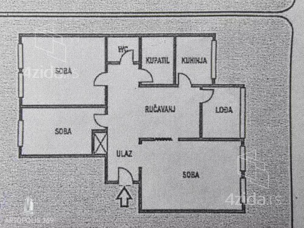 Trosoban stan | 4zida