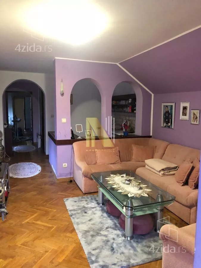 Kuća | 4zida
