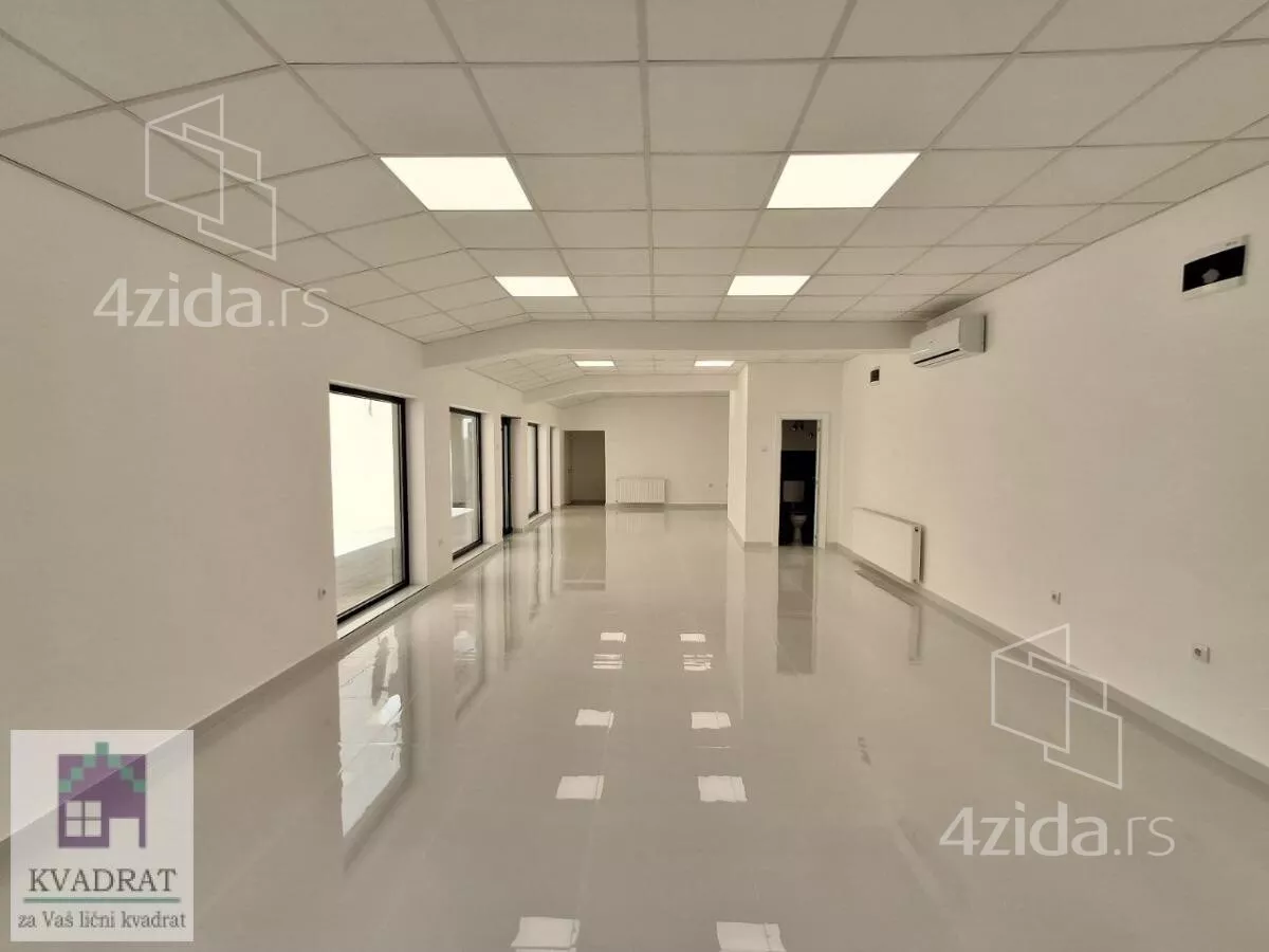 Lokal | 4zida