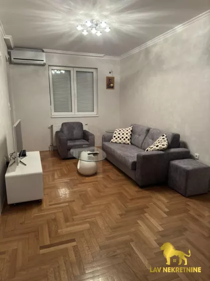 BATE BRKIĆA | 4zida.rs