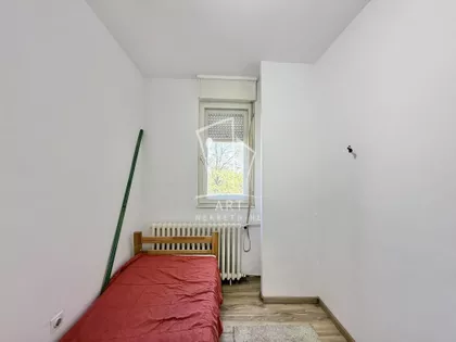 Sretena Mladenovića Mike | 4zida.rs