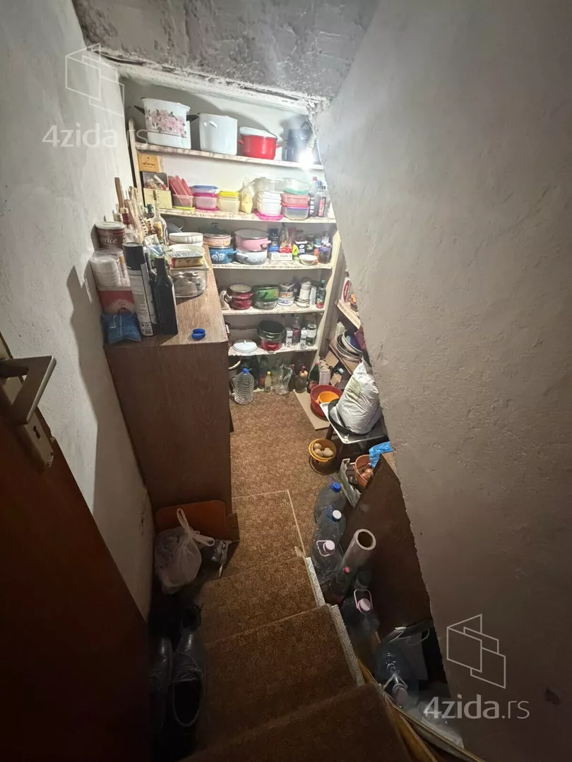 3-etažna kuća | 4zida