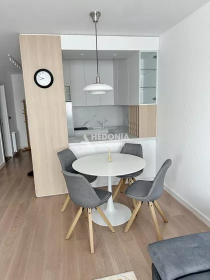 Omladinskih brigada | 4zida.rs