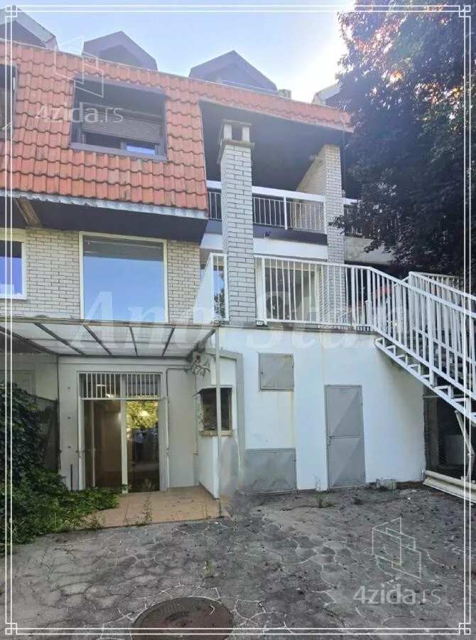 Kuća | 4zida