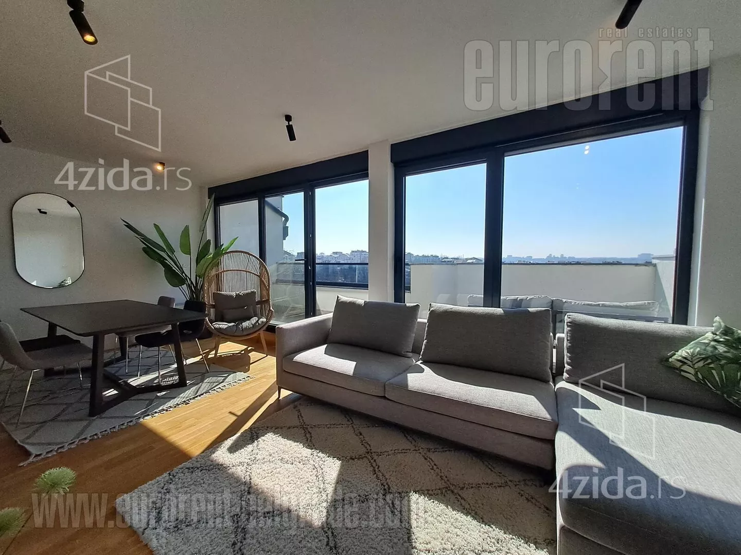 Petosoban stan | 4zida