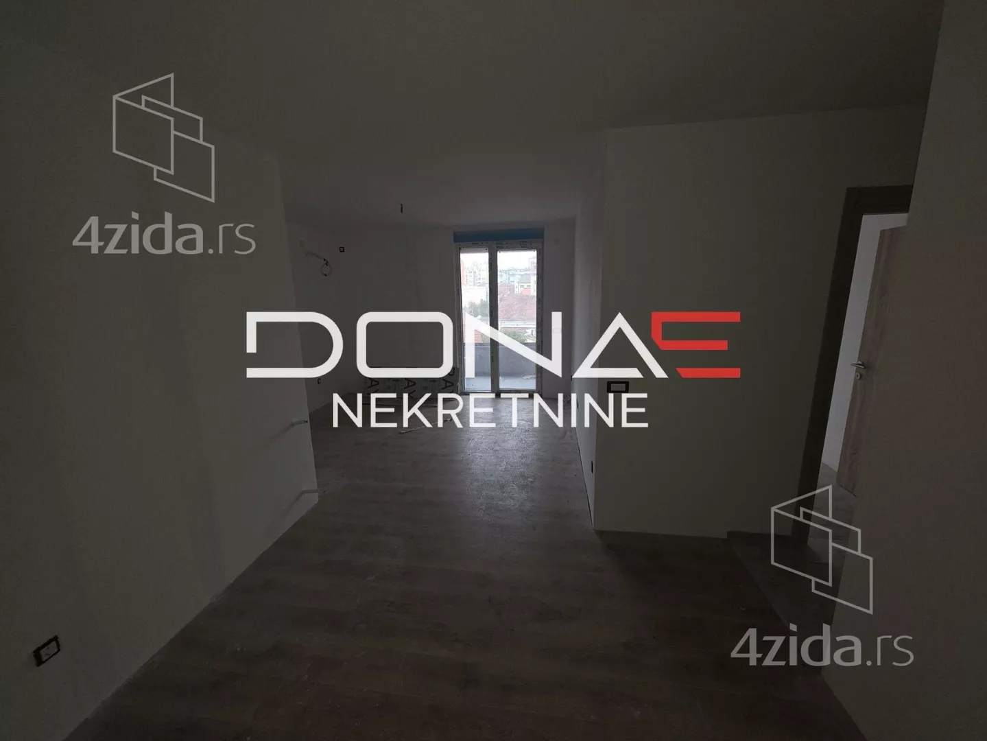 Dvoiposoban stan | 4zida