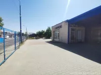 Poslovna zgrada | 4zida