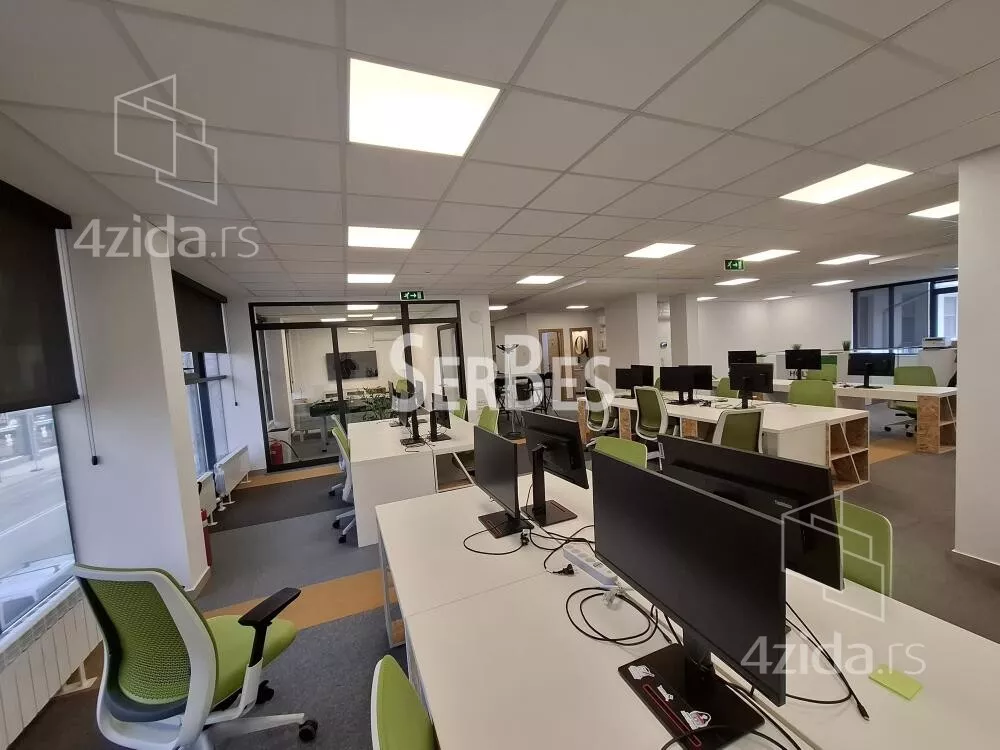 Poslovni prostor | 4zida