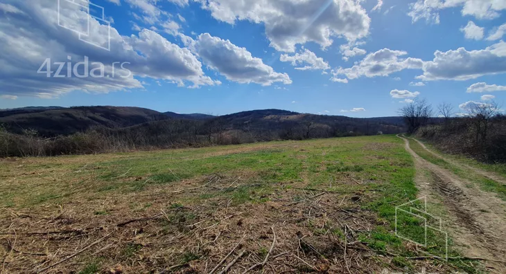 Poljoprivredno zemljište | 4zida