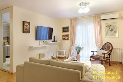Gospodara Vučića | 4zida.rs