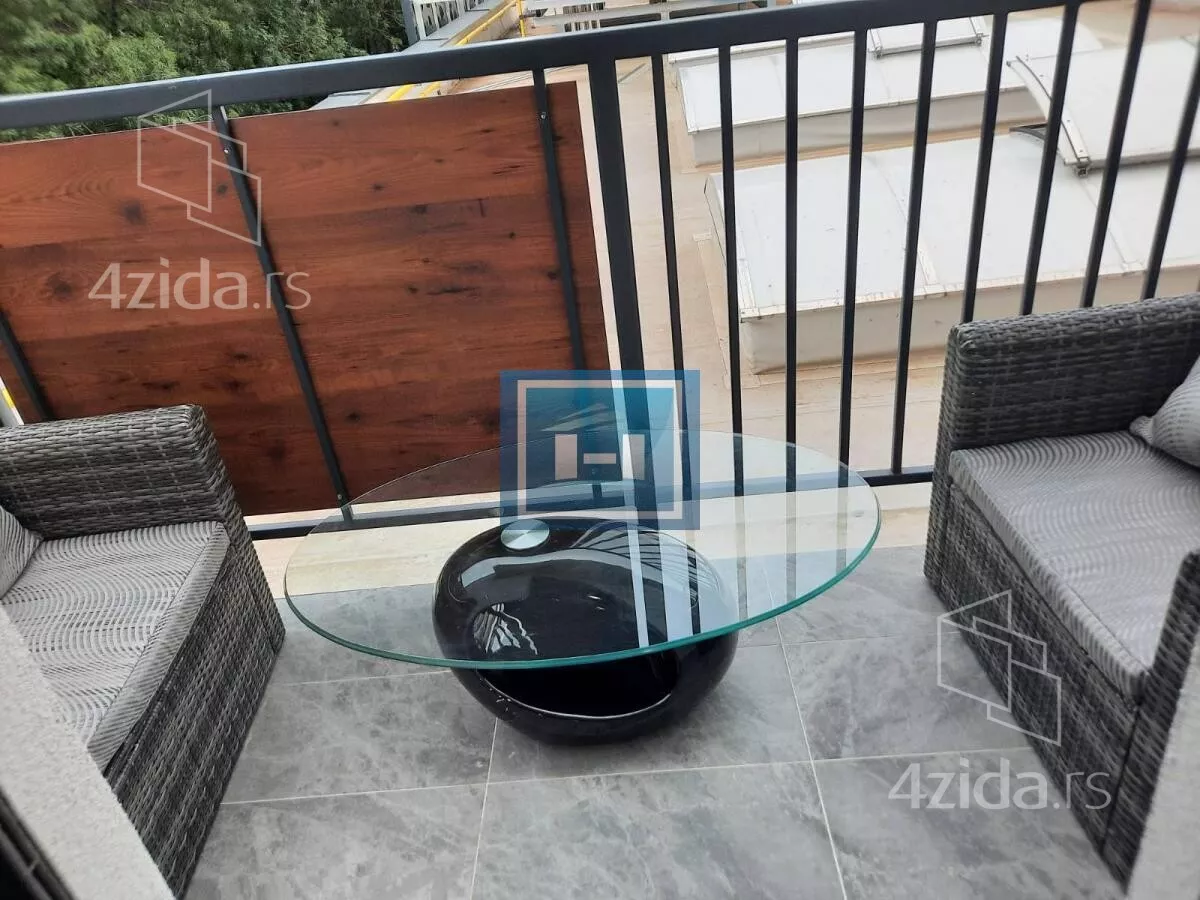 Garsonjera | 4zida