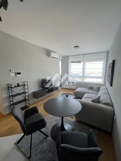 Radnička | 4zida.rs