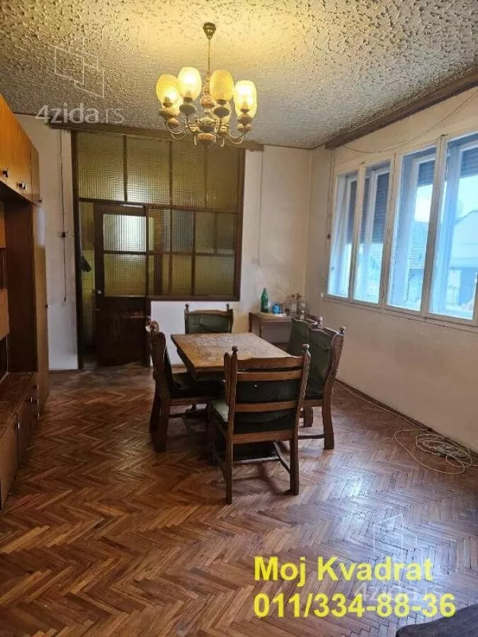 Četvoroiposoban stan | 4zida