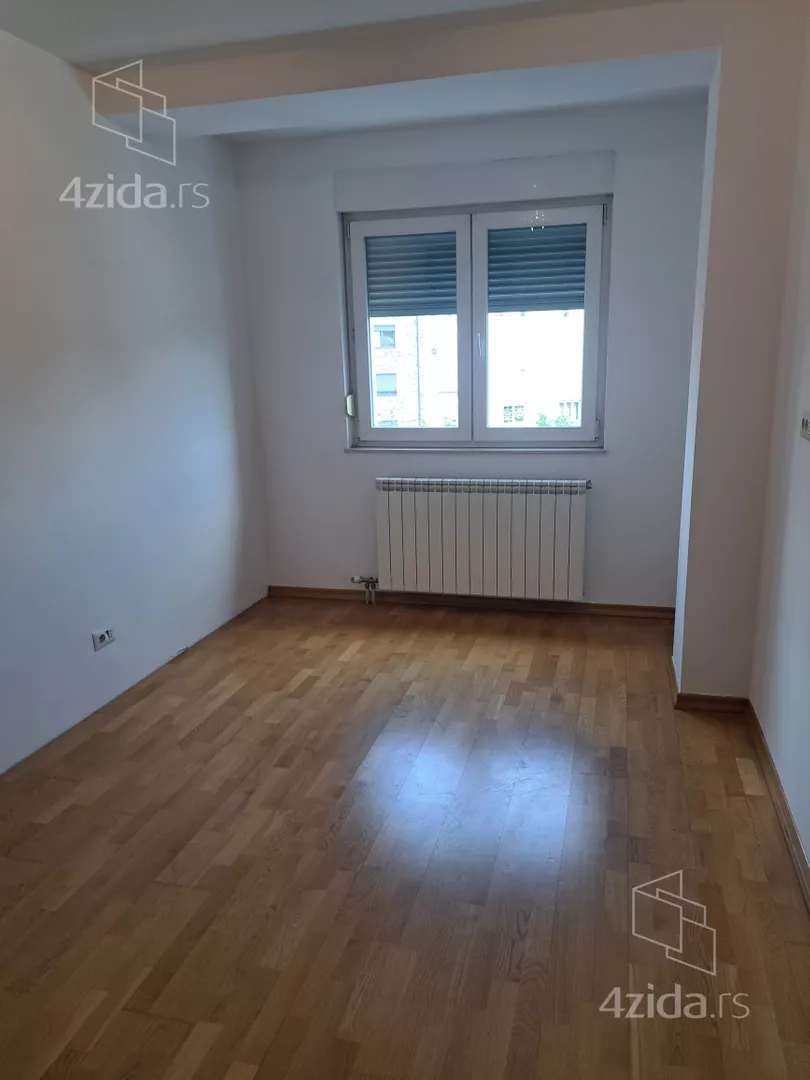 Fotografija stana 6 od 17