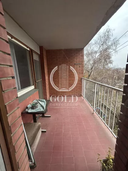 Rumenački put | 4zida.rs