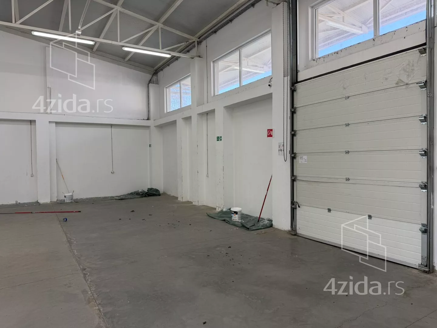 Poslovni prostor | 4zida