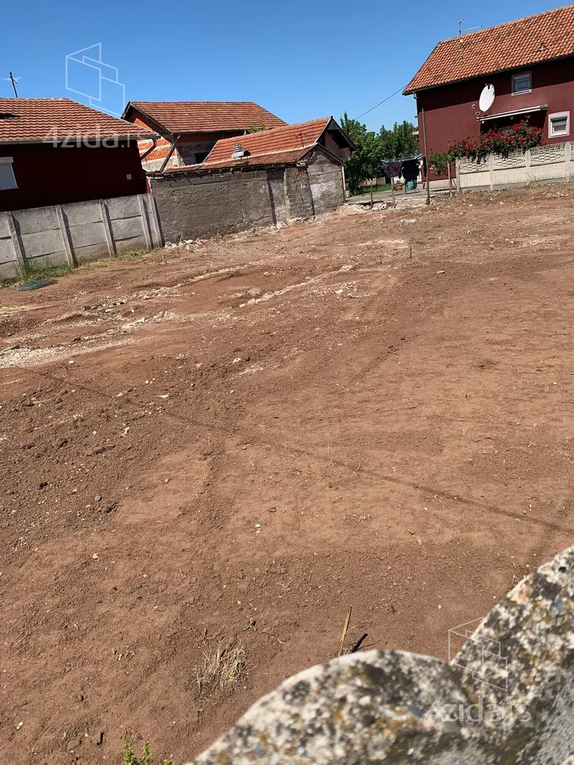 Građevinsko zemljište | 4zida