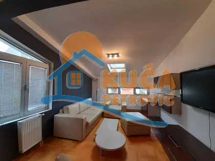 Trg kralja Aleksandra Ujedinitelja | 4zida.rs