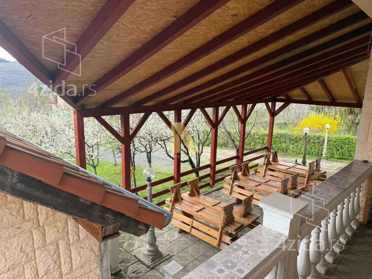 Kuća | 4zida