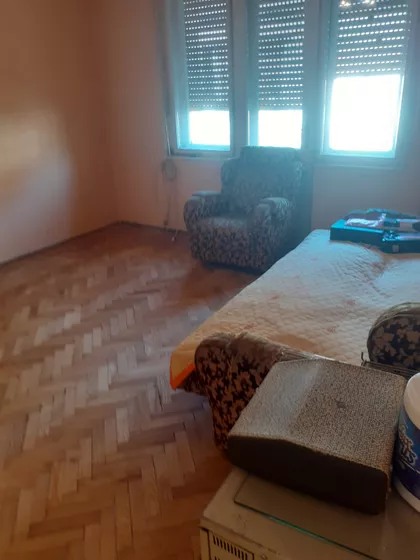 11. Oktobra | 4zida.rs