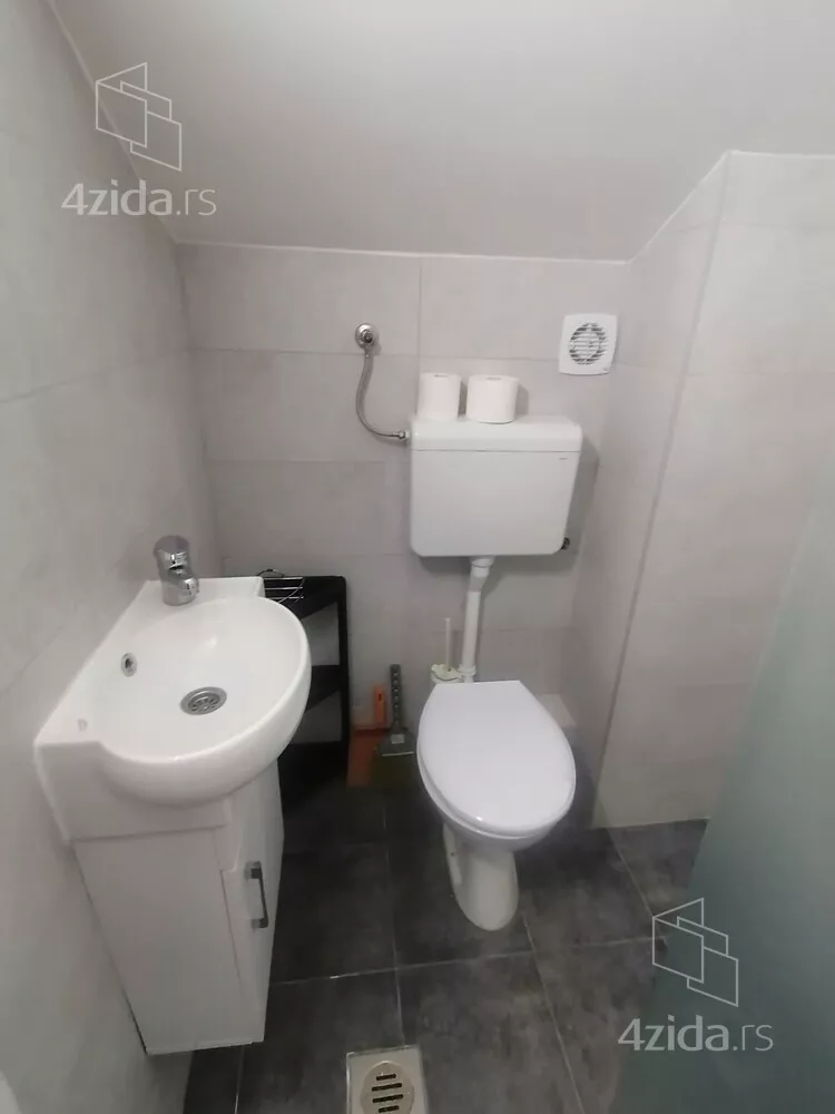 Garsonjera | 4zida