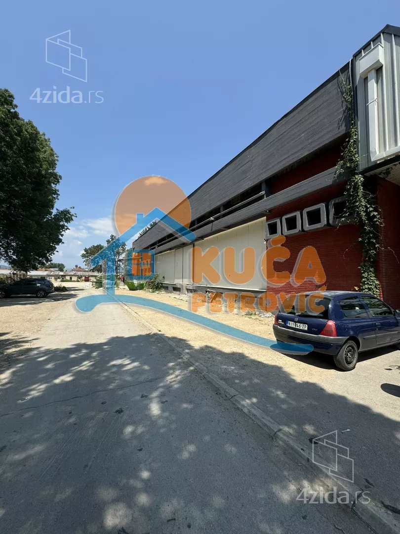 Lokal | 4zida