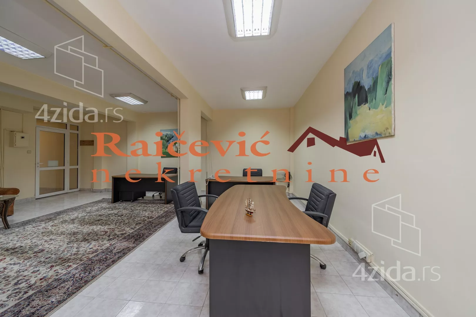 Poslovni prostor | 4zida