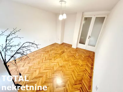 Železnička stanica | 4zida.rs