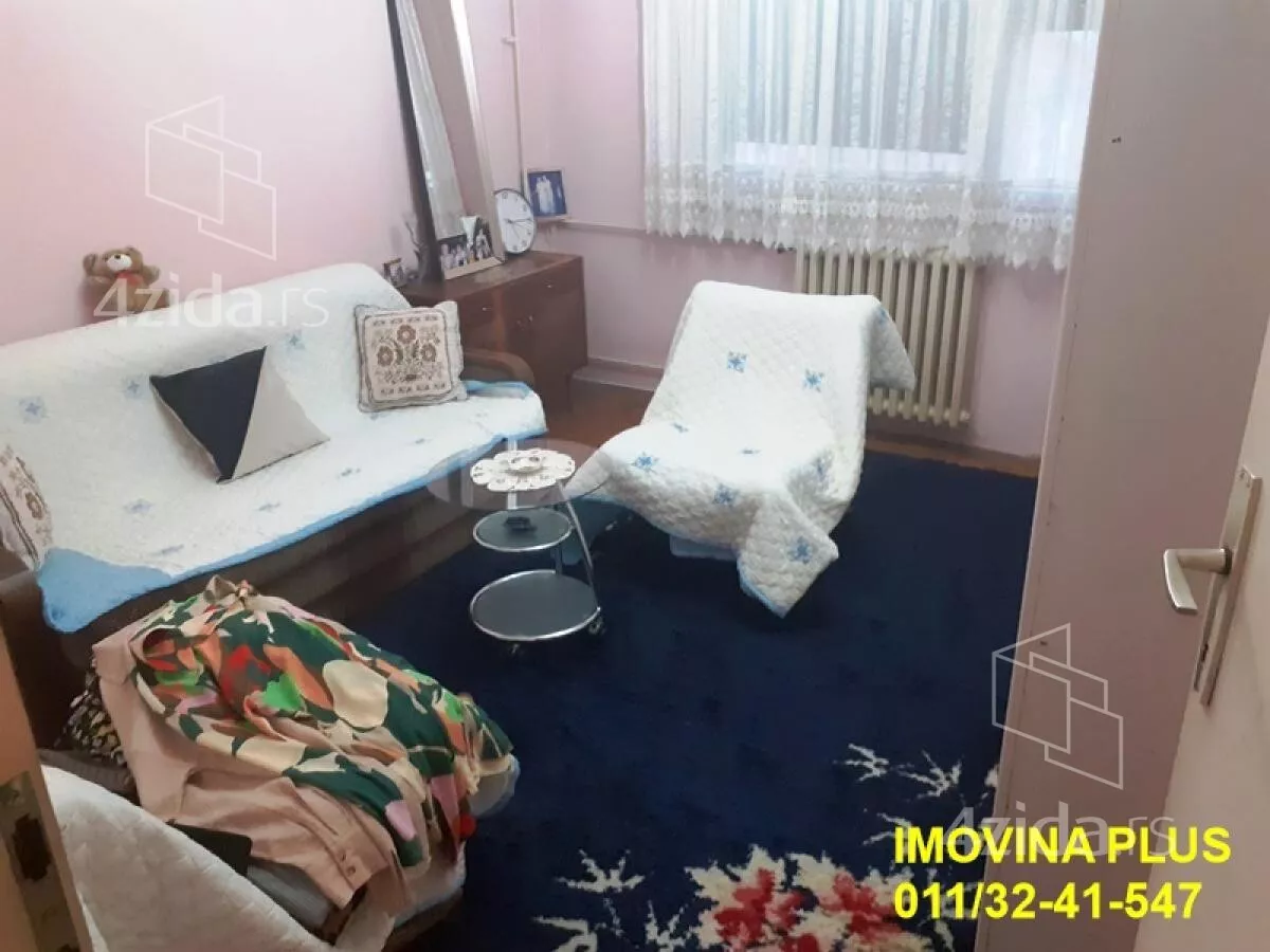 Troiposoban stan | 4zida