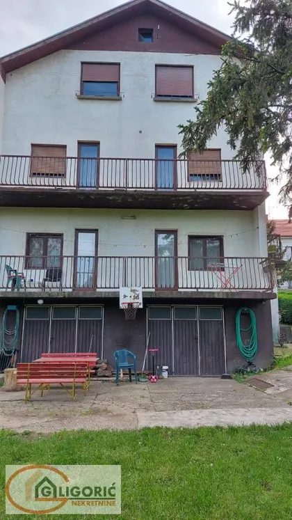 Ružina | 4zida.rs