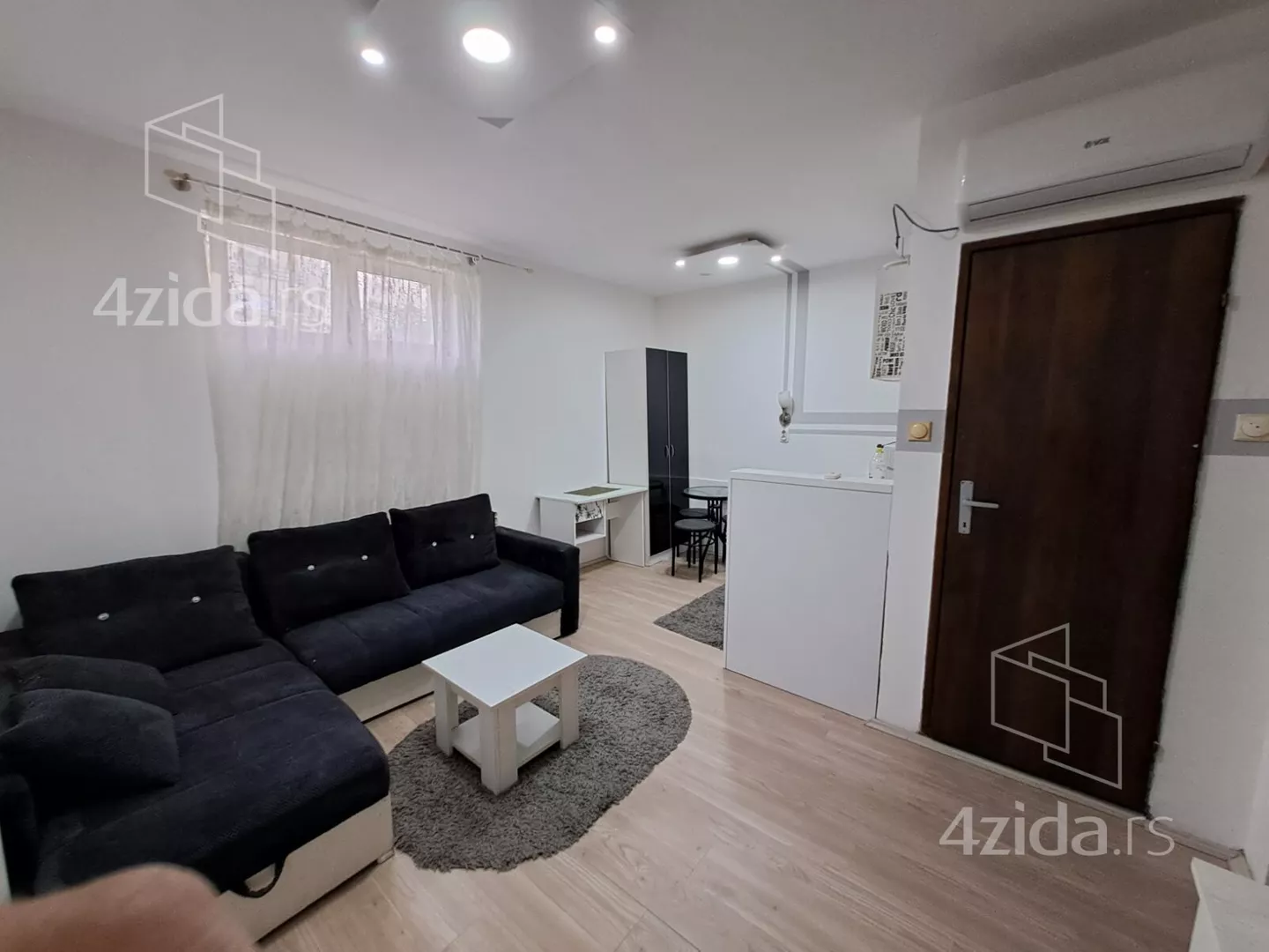 Garsonjera | 4zida