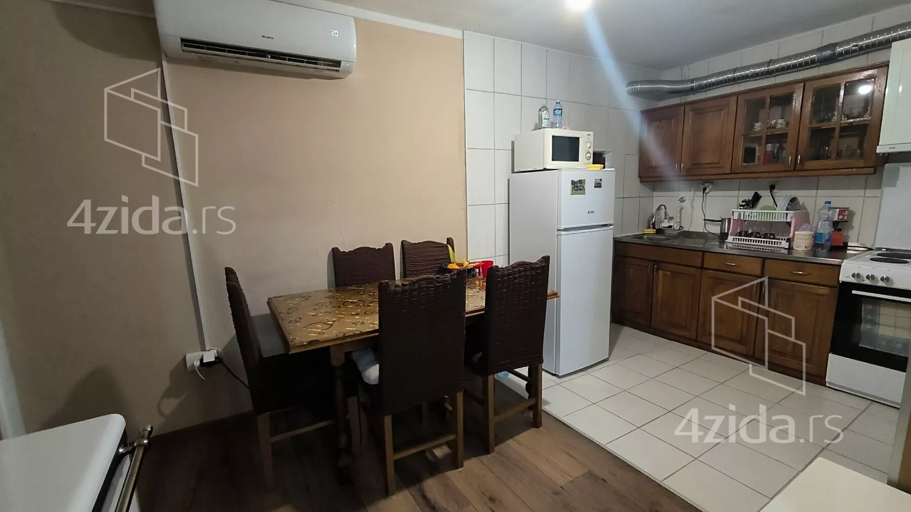 3-etažna kuća | 4zida