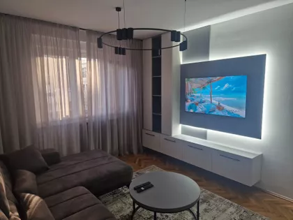 Maršala Birjuzova | 4zida.rs