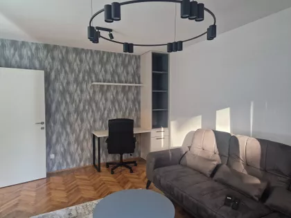 Maršala Birjuzova | 4zida.rs