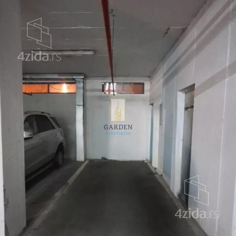 Garaža/Parking | 4zida