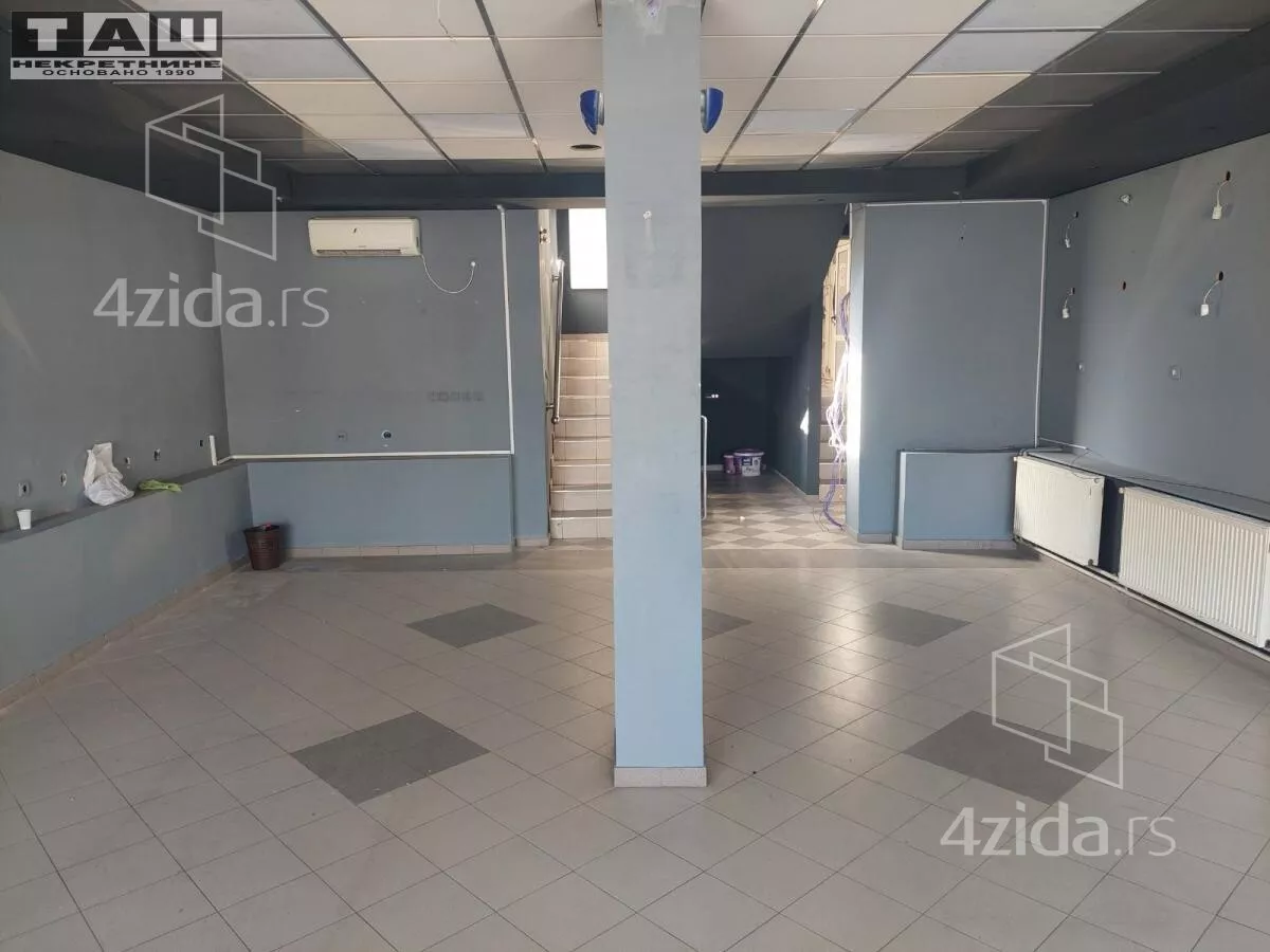 Lokal | 4zida