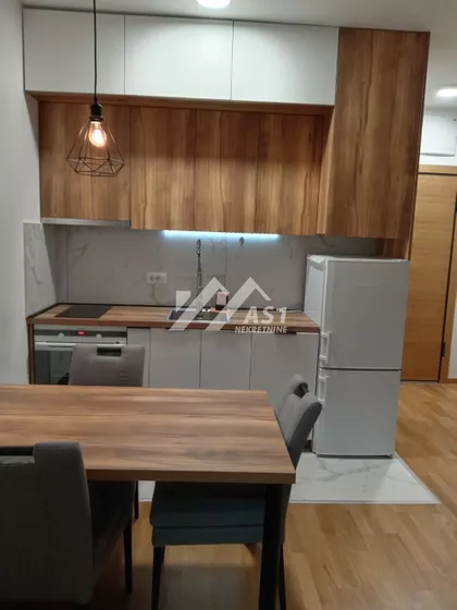 Petefi Šandora | 4zida.rs