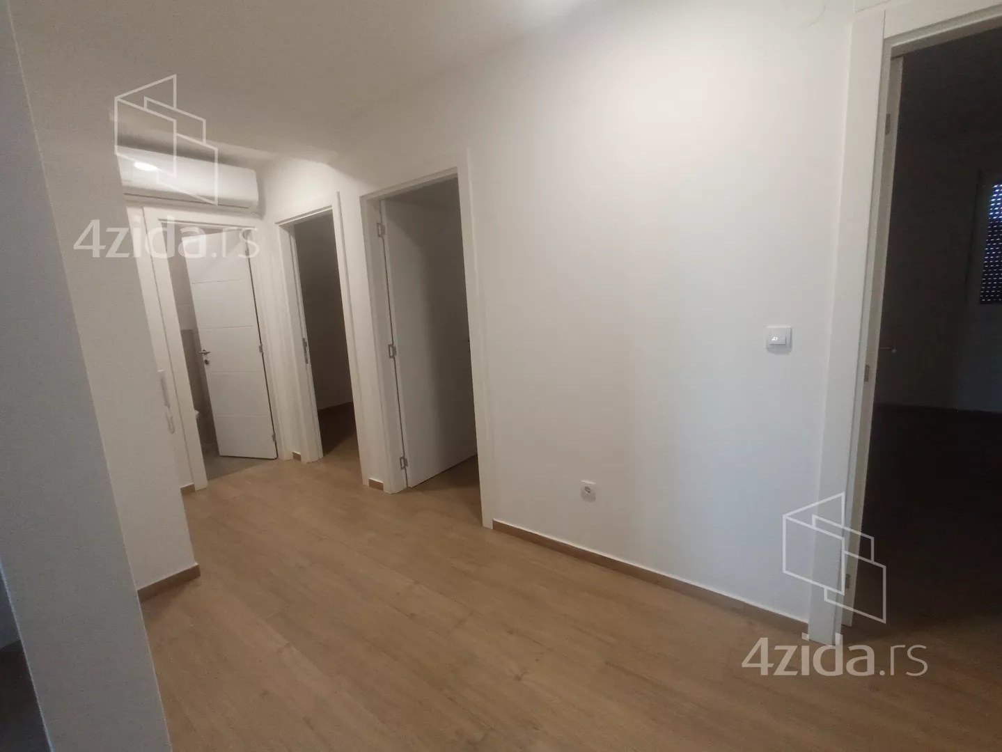 Kancelarija | 4zida