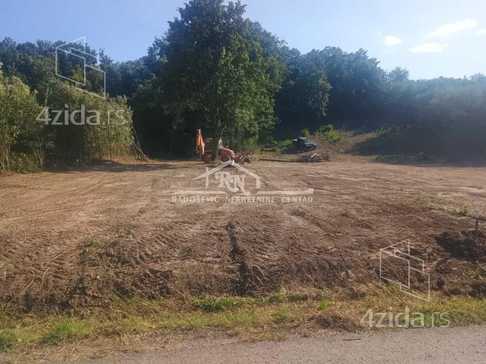 Građevinsko zemljište | 4zida